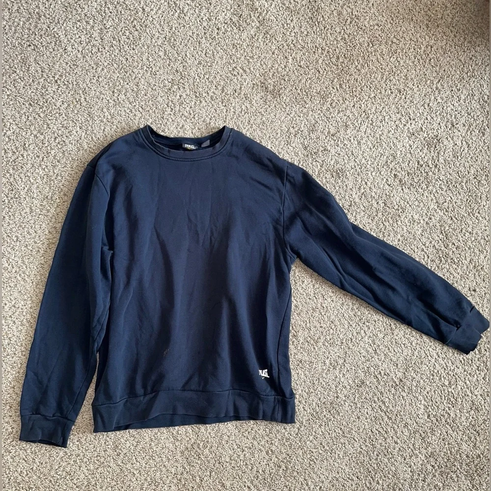 Men’s Everlast Blue Sweater size Large - Picture 2 of 8